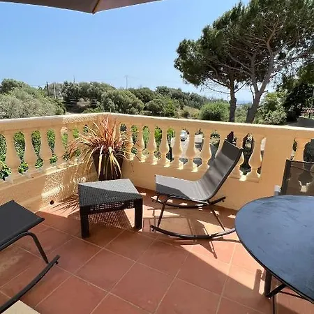 Apartamento Calme Avec Terrasse Proche Du Centre Et De La Mer, Parking, Internet Bastia (Corsica)